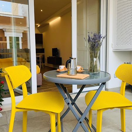Domus13-With Private Parking Apartment Bari Ngoại thất bức ảnh