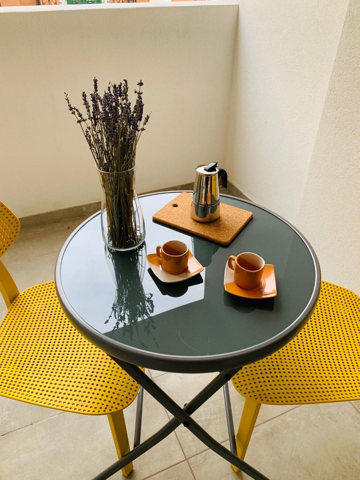 Domus13-With Private Parking Apartment Bari Ngoại thất bức ảnh