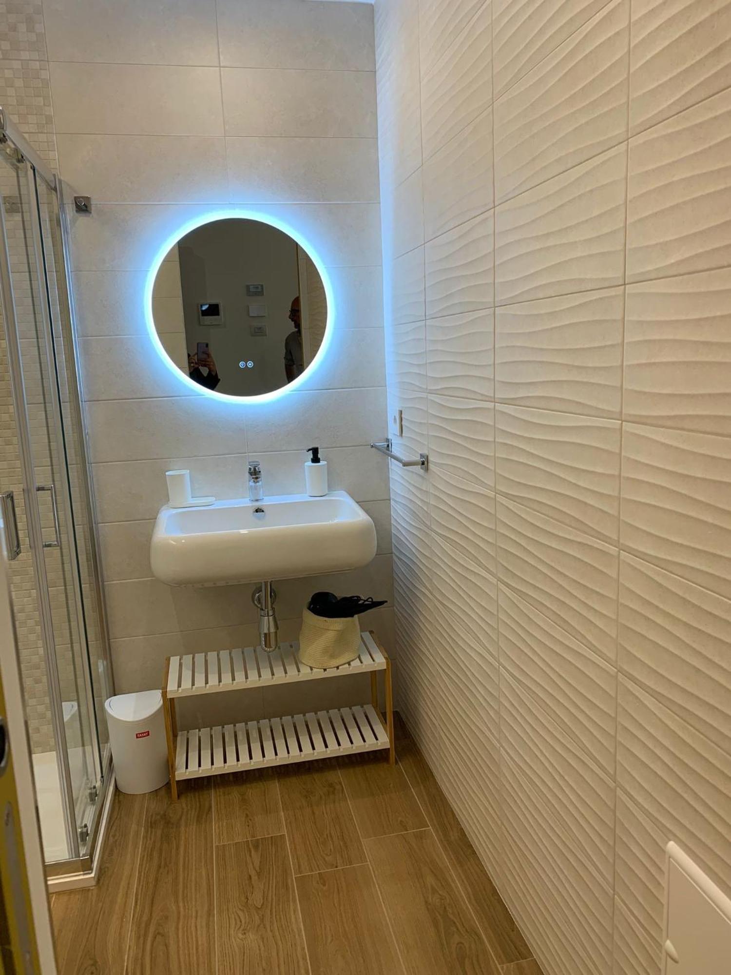 Domus13-With Private Parking Apartment Bari Ngoại thất bức ảnh